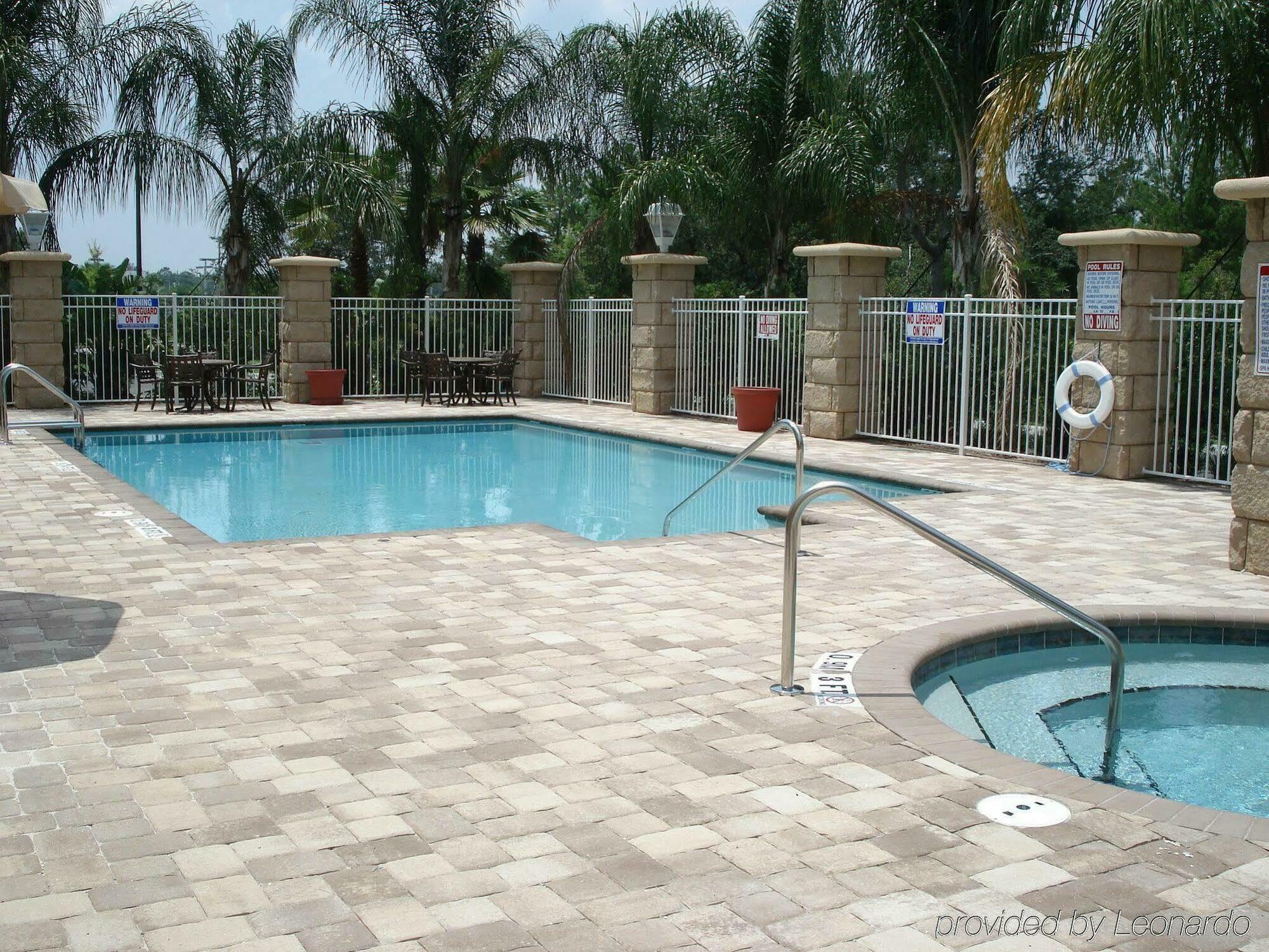 Holiday Inn Daytona Beach Lpga Boulevard, An Ihg Hotel Exterior photo